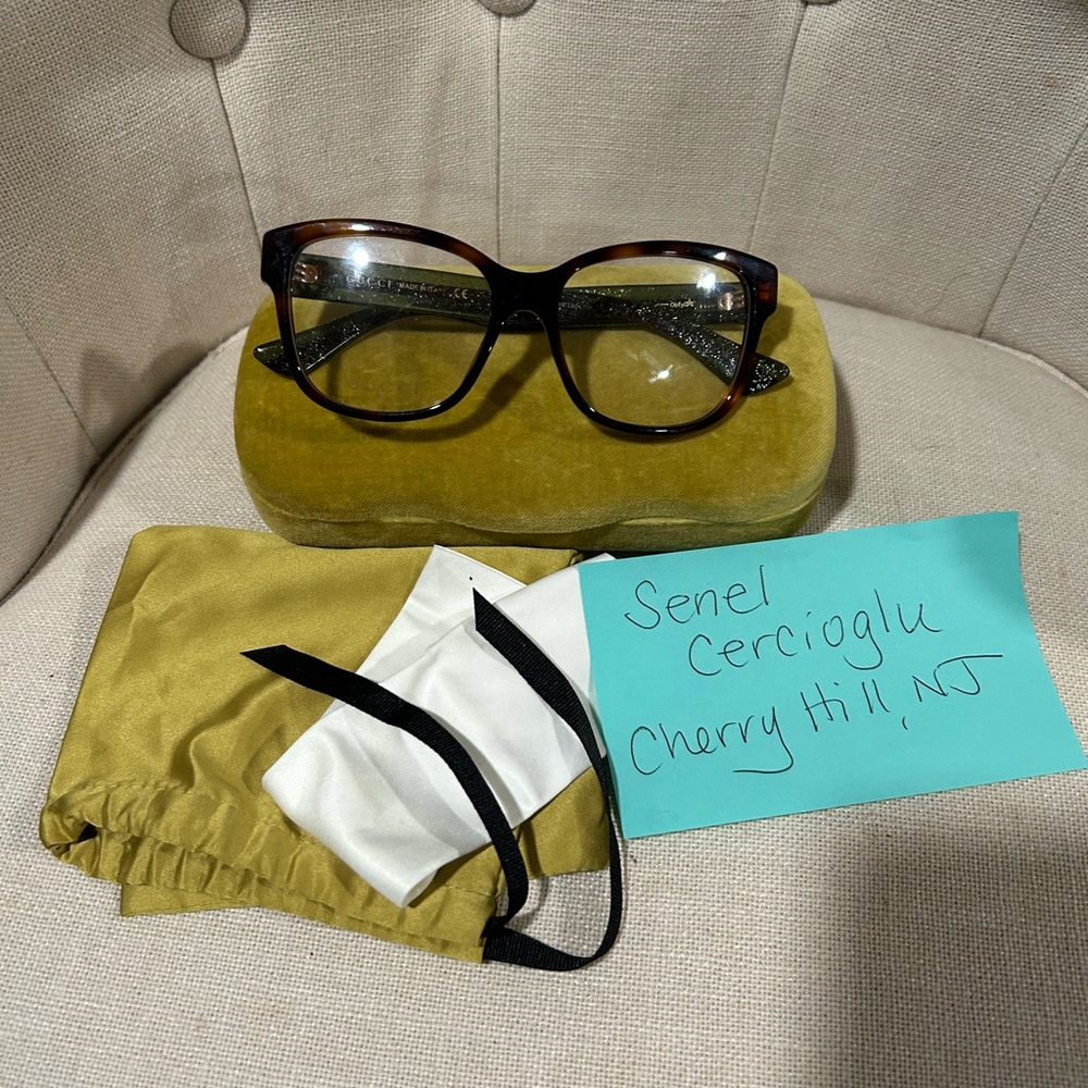 Authentic Gucci Red and Black Women's Optical Glasses - Picture 4 of 7